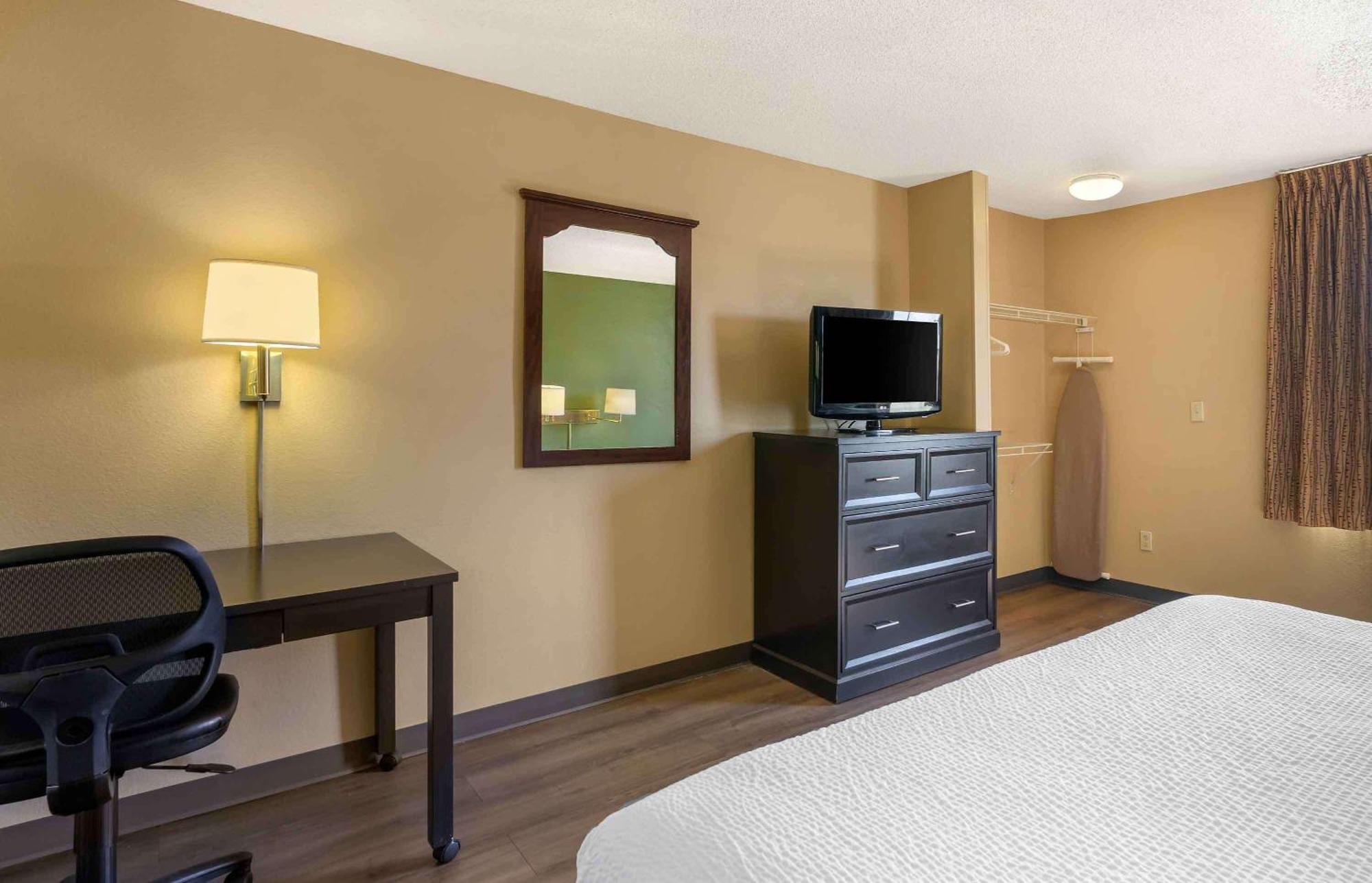 Extended Stay America Select Suites - Chicago - Naperville - East Kültér fotó